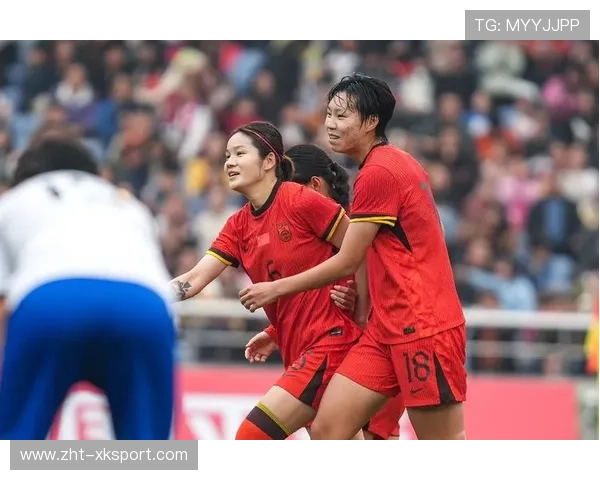 拼到极限！张馨：亚洲杯期间完全靠意志撑着！，张馨足球